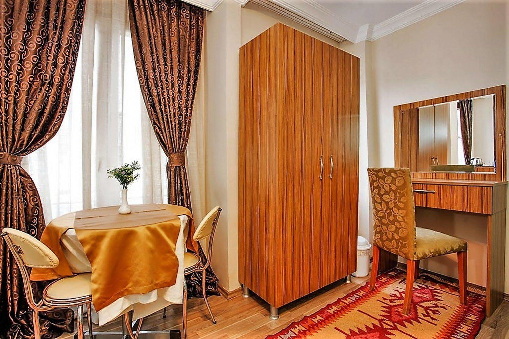 Casa Mia Hotel Estambul Exterior foto